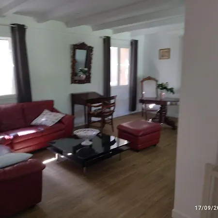 La Maison D'en Holiday home La Capelle-et-Masmolene